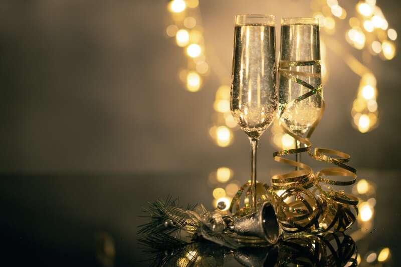 New Year’s Eve party lighting ideas