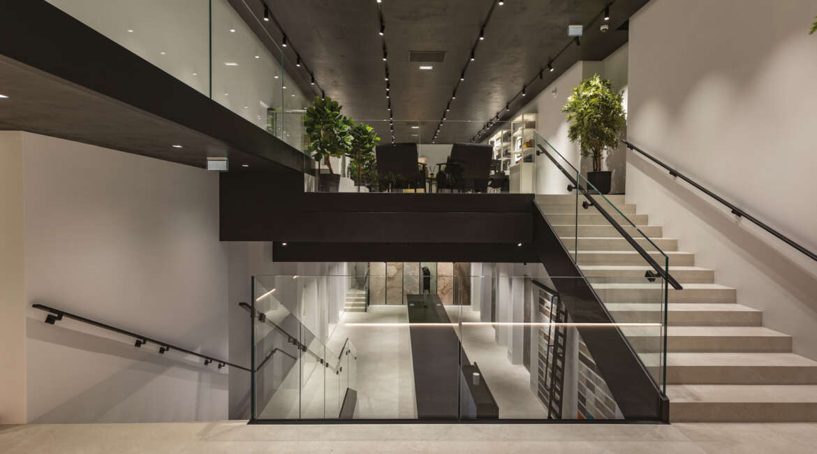Enhancing-Atmosphere-with-Lighting-Design.