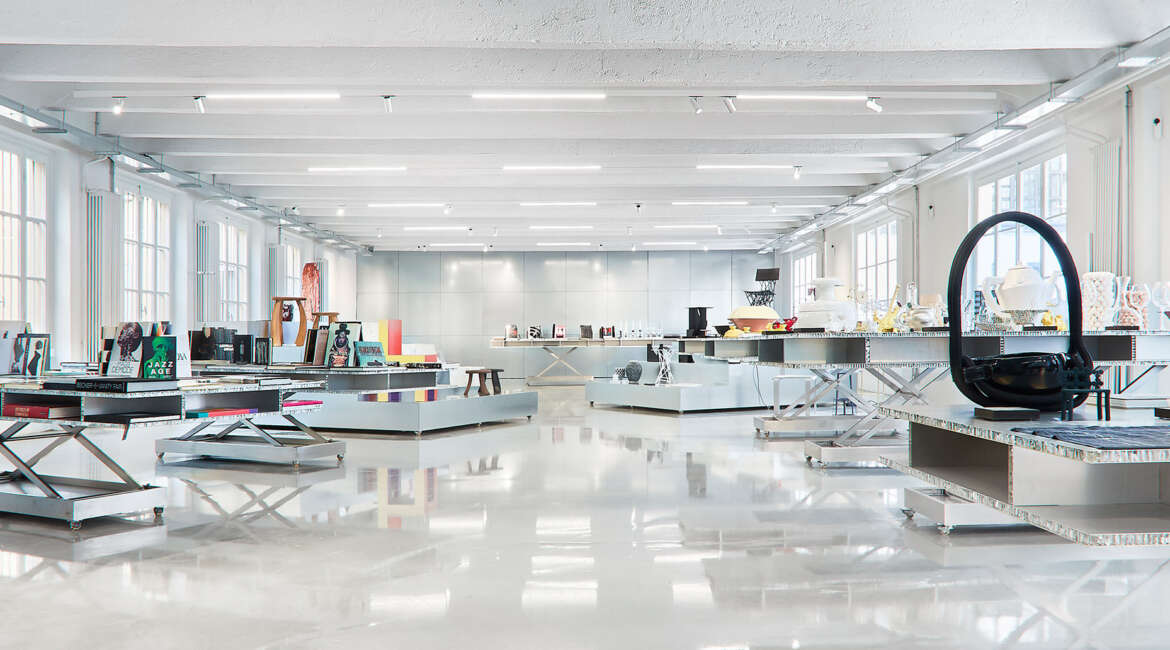 Retail-Lighting-Natural-Vs-Artificial
