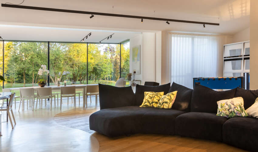 Discover the Magnetic Linear Lighting