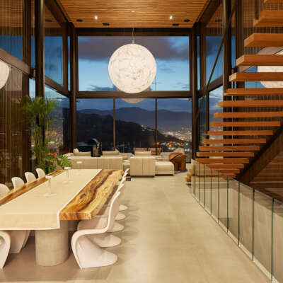 Smart pendant lighting