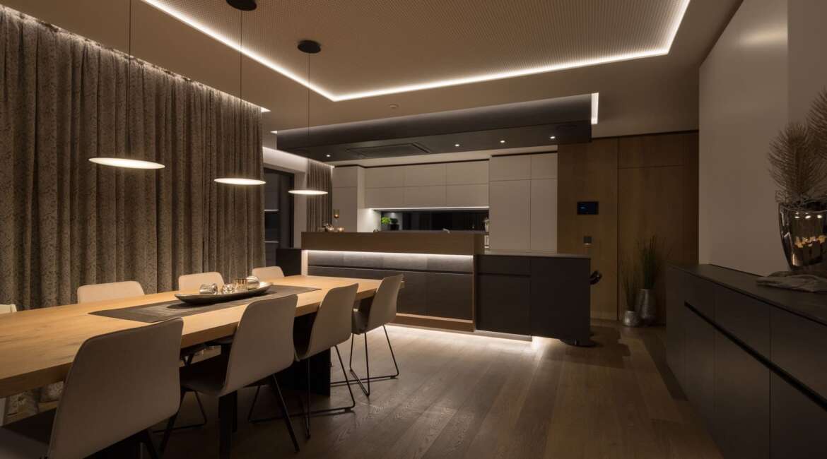 Tunable white lighting