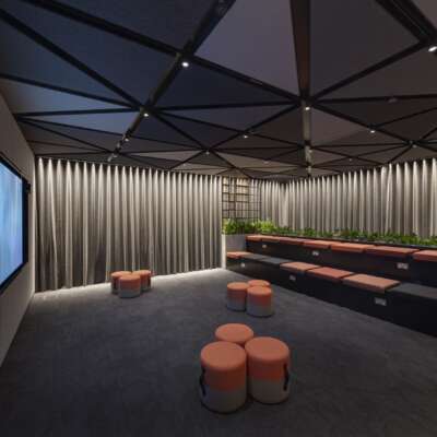 Decorative ceiling layouts integrated with lighting