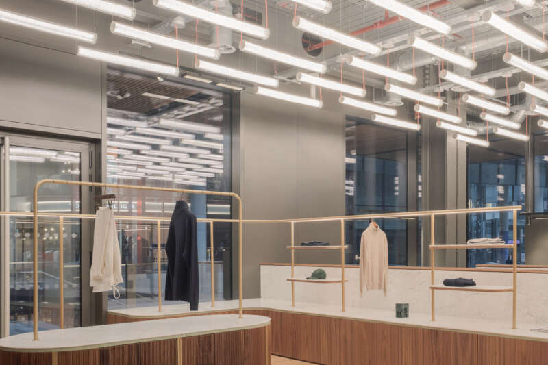 Linear Suspended Fixtures For Retail Stores